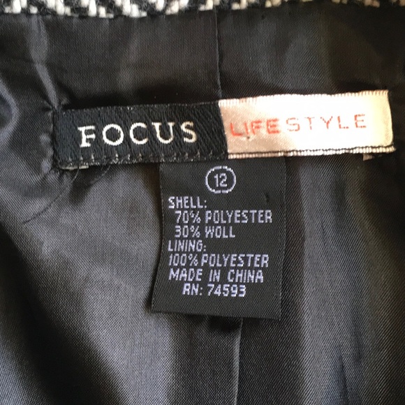 Focus lifestyle sz 12 Wool coat - Picture 7 of 7